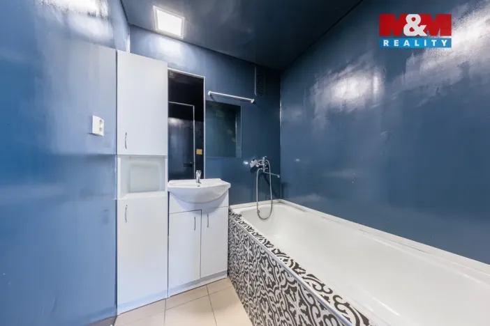 Pronájem bytu 2+1, Sokolov, Závodu míru, 59 m2