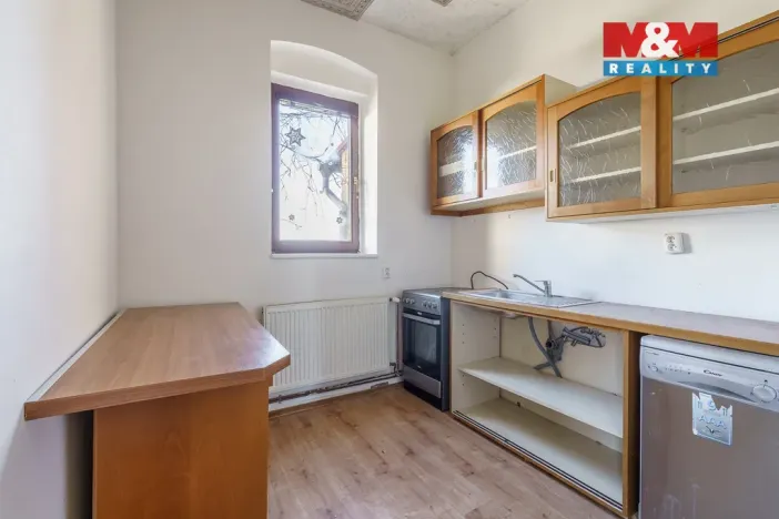 Prodej rodinného domu, Andělská Hora, 518 m2