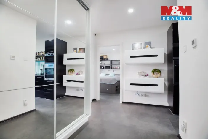 Prodej bytu 3+1, Vražkov, 80 m2