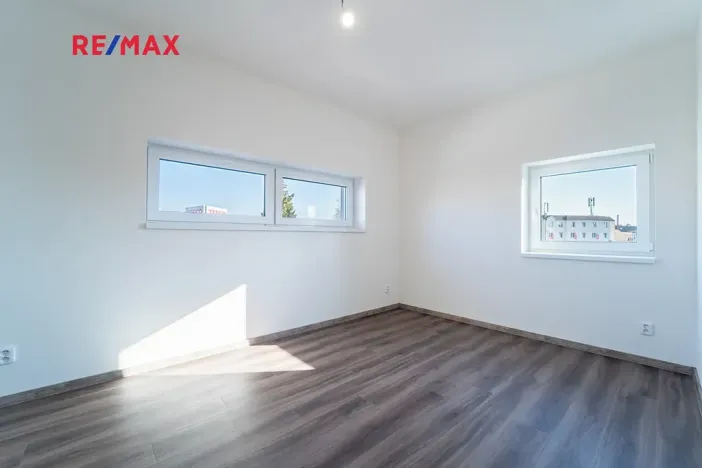 Pronájem bytu 3+kk, Kolín, Leoše Janáčka, 81 m2