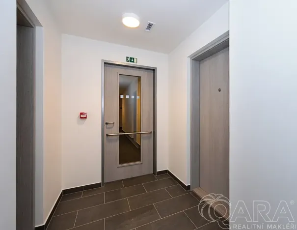 Prodej bytu 1+kk, Praha - Hloubětín, Poděbradská, 32 m2