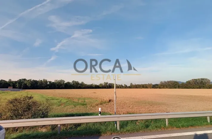 Prodej podílu pole, Hustopeče nad Bečvou, 1685 m2