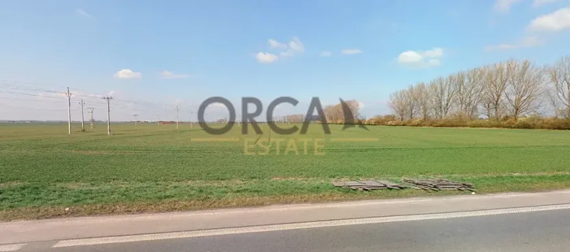 Prodej podílu pole, Hulín, 1021 m2