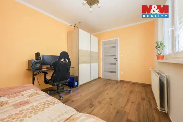 Prodej bytu 3+1, Šumperk, Finská, 72 m2