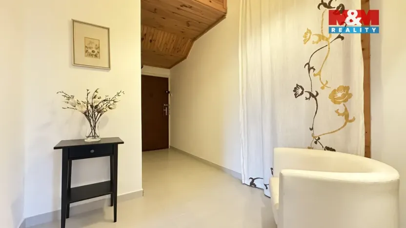 Pronájem bytu 2+1, Praha - Nusle, náměstí Hrdinů, 60 m2