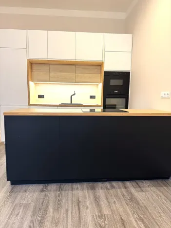 Pronájem bytu 2+kk, Praha - Žižkov, Blahníkova, 51 m2