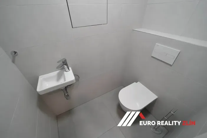 Pronájem bytu 2+kk, Zlín, Ševcovská, 61 m2