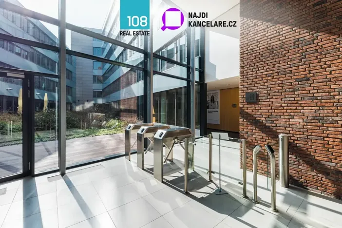 Pronájem kanceláře, Praha - Nusle, Na Pankráci, 3947 m2