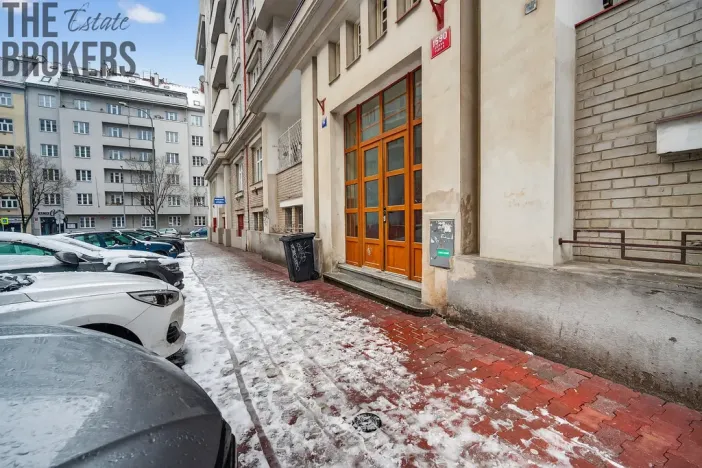 Prodej bytu 2+1, Praha - Žižkov, Ambrožova, 72 m2