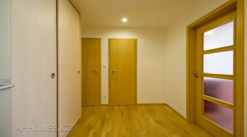 Prodej bytu 2+kk, Praha - Nusle, Na Pankráci, 58 m2