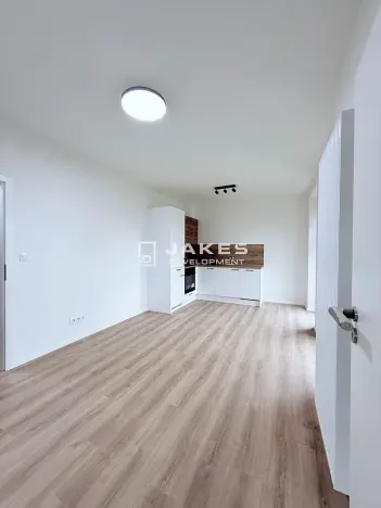 Pronájem bytu 2+kk, Praha - Liboc, Jenečská, 34 m2
