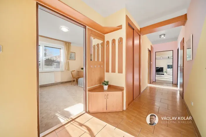 Prodej bytu 3+1, Mžany, 73 m2