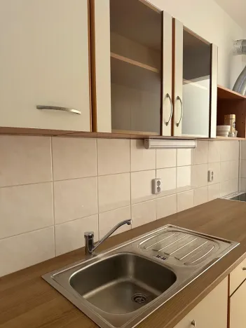 Pronájem bytu 1+kk, Liberec - Liberec VI-Rochlice, Hedvábná, 54 m2