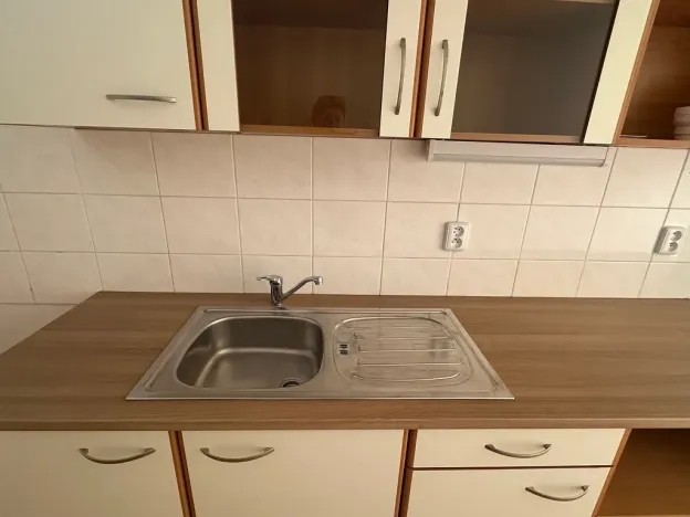 Pronájem bytu 1+kk, Liberec - Liberec VI-Rochlice, Hedvábná, 54 m2