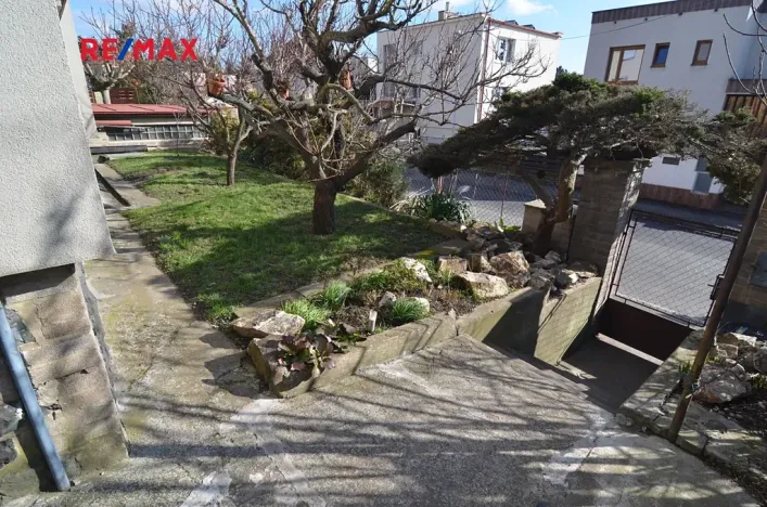 Prodej bytu 3+1, Praha - Modřany, Pod sady, 74 m2