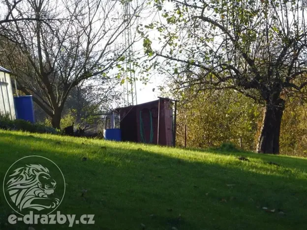 Dražba zahrady, Rybník, 555 m2