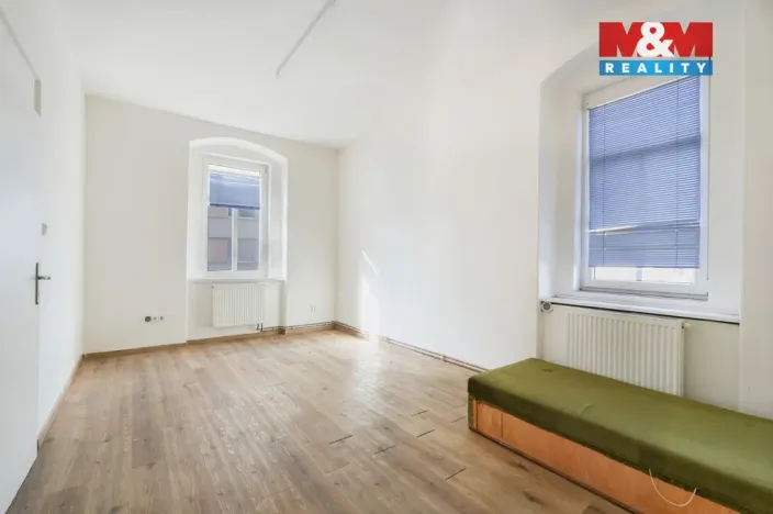 Prodej činžovního domu, Štětí, Mírové nám., 500 m2