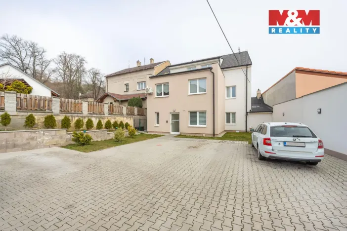 Prodej bytu 3+kk, Libušín, Smečenská, 90 m2