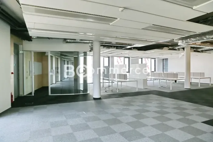 Pronájem kanceláře, Brno, 600 m2