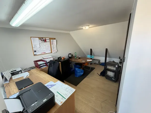 Prodej obchodního prostoru, Praha - Vinoř, Mladoboleslavská, 366 m2