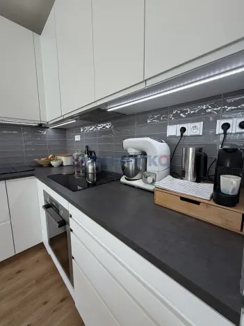 Prodej bytu 2+kk, České Budějovice, České Vrbné, 71 m2