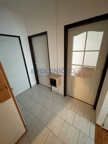 Pronájem bytu 3+1, České Budějovice, Branišovská, 81 m2