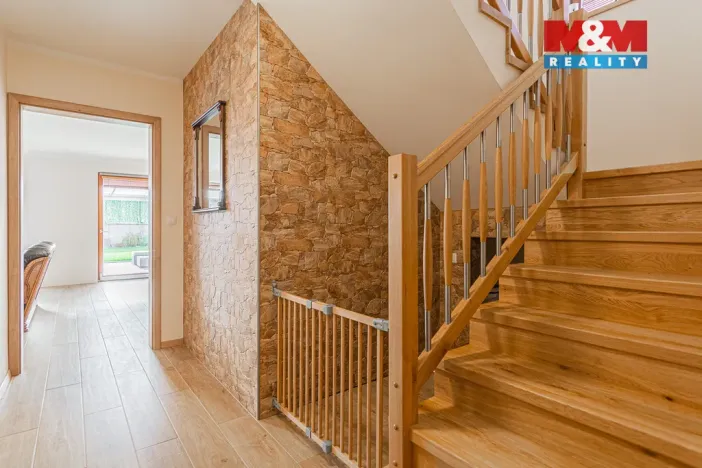 Prodej rodinného domu, Roztoky, Zvoncová, 162 m2