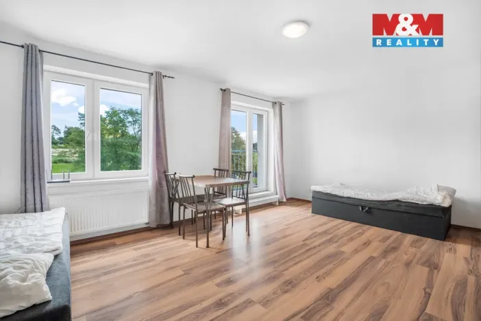 Prodej činžovního domu, Milovice, Topolová, 3337 m2