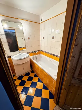 Pronájem bytu 3+1, Praha - Vokovice, Tobrucká, 67 m2