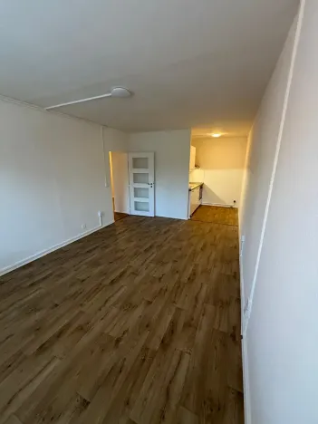 Pronájem bytu 2+kk, Nové Strašecí, Zahradní, 43 m2