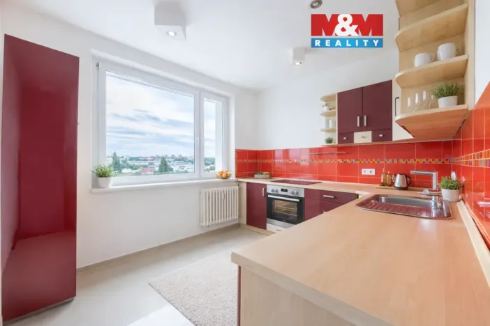 Prodej bytu 2+1, Cheb, Boženy Němcové, 62 m2