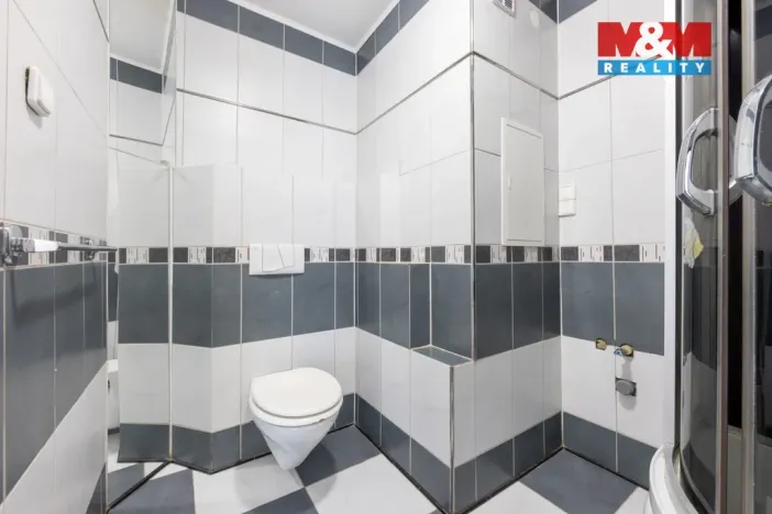 Prodej bytu 2+1, Cheb, Boženy Němcové, 62 m2