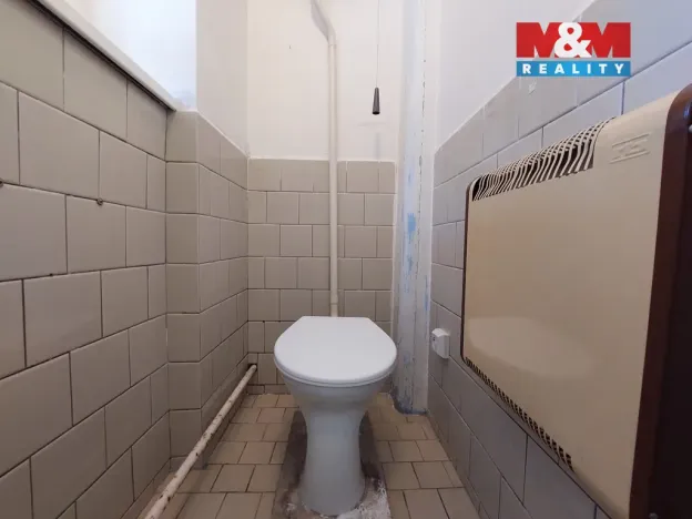 Prodej bytu 1+1, Klášterec nad Ohří - Miřetice u Klášterce nad Ohří, Pražská, 52 m2