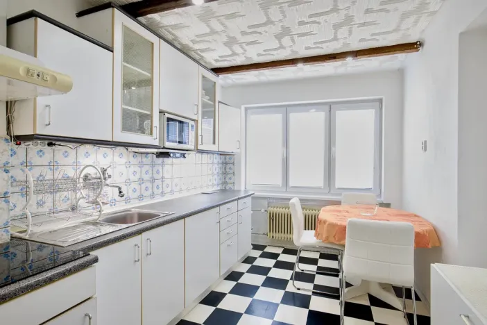 Prodej rodinného domu, Divišov, Zahradní, 150 m2