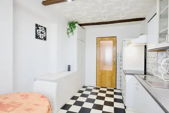 Prodej rodinného domu, Divišov, Zahradní, 150 m2