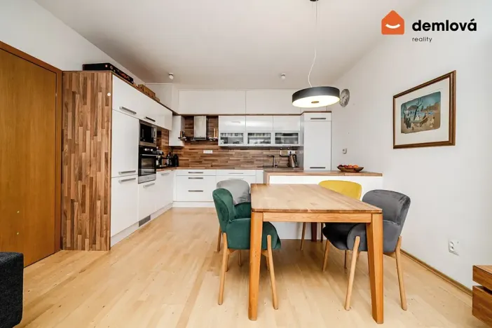 Prodej bytu 4+kk, Ostrava, Biskupská, 96 m2