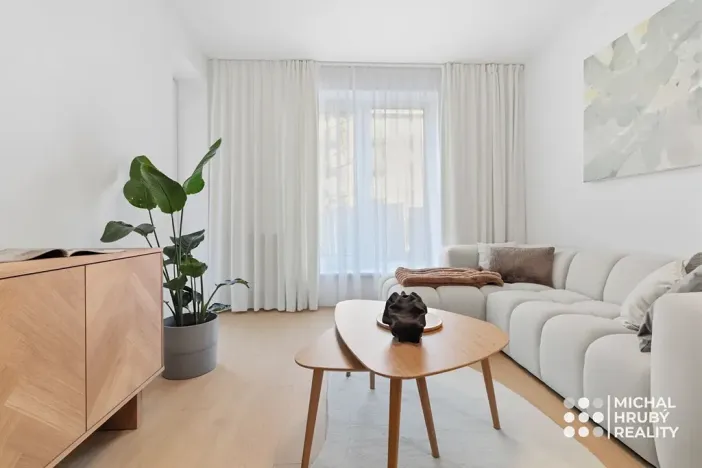 Prodej bytu 2+kk, Ostrava, Výstavní, 47 m2