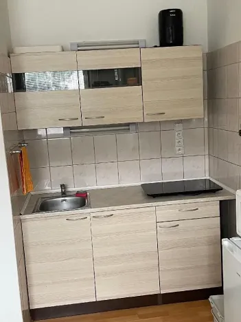 Pronájem bytu 1+kk, Pardubice, Trnovská, 24 m2
