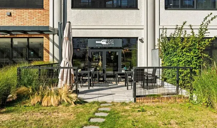 Prodej obchodního prostoru, Praha - Košíře, Naskové, 90 m2