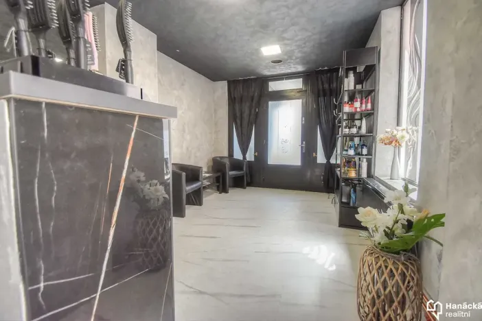 Pronájem obchodního prostoru, Olomouc, Pavelčákova, 58 m2