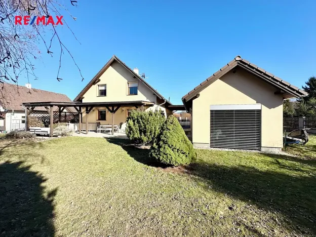 Prodej rodinného domu, Dolní Rychnov, U Hřiště, 200 m2