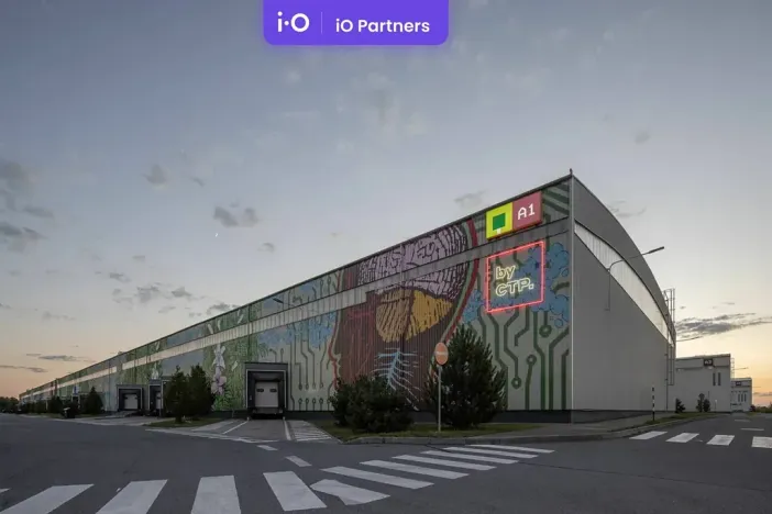 Pronájem skladu, Kněževes, U Zbrojnice, 4264 m2