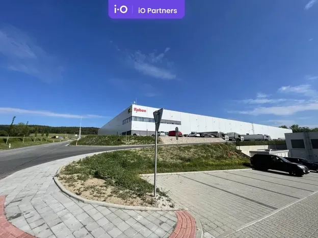 Pronájem skladu, Cerhovice, Plzeňská, 13992 m2