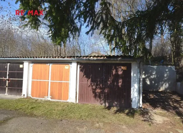 Prodej garáže, Slaný, Smečenská, 19 m2