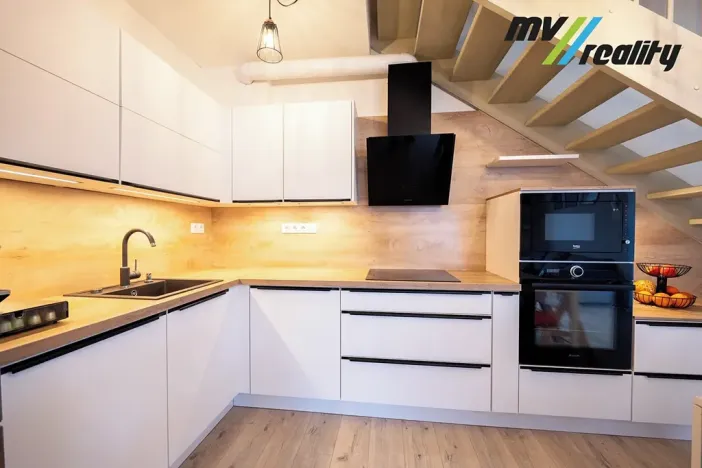 Prodej bytu 3+kk, Chotětov, 71 m2