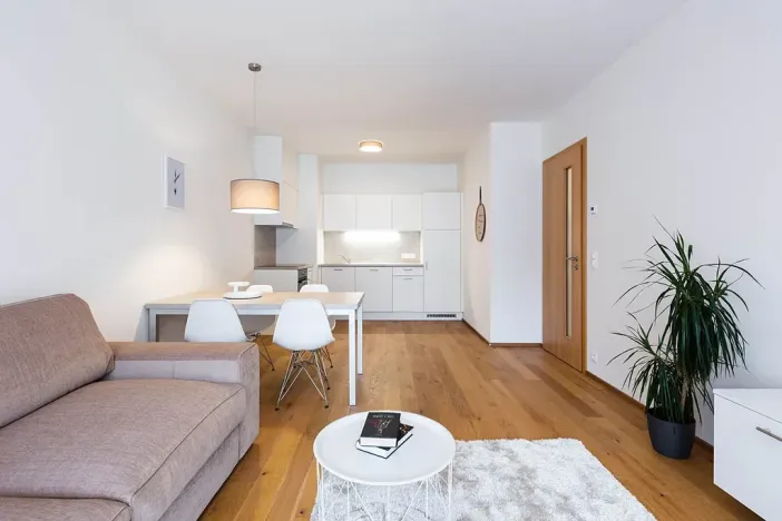 Pronájem bytu 2+kk, Praha - Košíře, Naskové, 53 m2