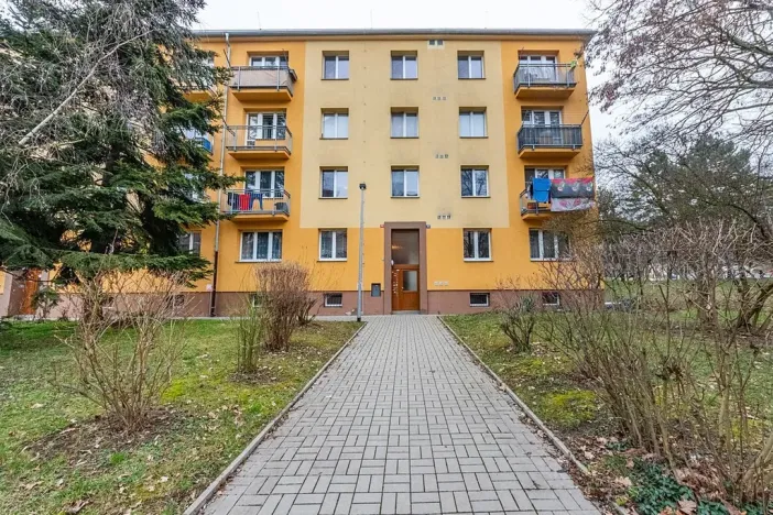 Prodej bytu 2+1, Praha - Hloubětín, Zelenečská, 52 m2