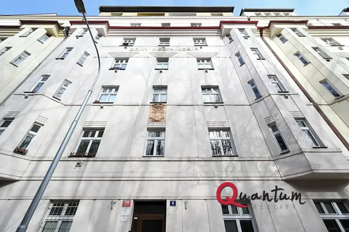 Pronájem bytu 2+1, Praha - Košíře, Pod Kavalírkou, 47 m2