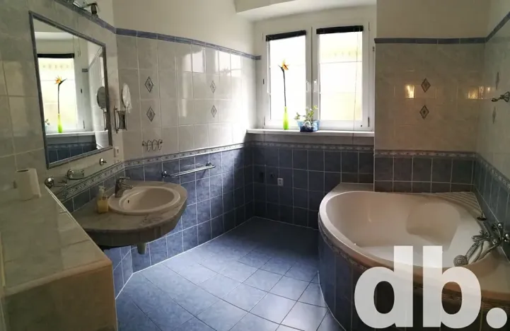 Pronájem bytu 3+1, Karlovy Vary, Na Vyhlídce, 90 m2