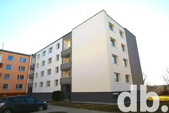Pronájem bytu 2+1, Toužim, Na Zámecké, 67 m2